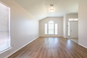 959 Heather St, Burleson, TX 76028 - Photo 12