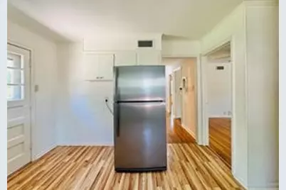 1015 W Sycamore Street, Sherman, TX 75092 - Photo 18