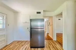 1015 W Sycamore St, Sherman, TX 75092 - Photo 18