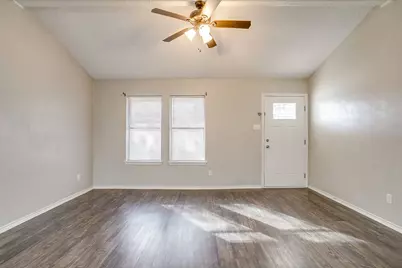 809 Springhill Drive, Burleson, TX 76028 - Photo 6
