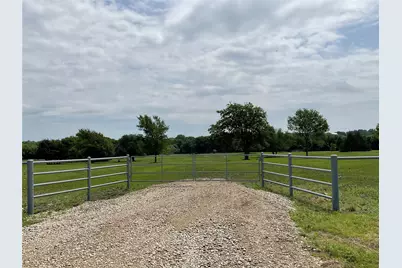 1149 Cr 4642, Trenton, TX 75490 - Photo 1