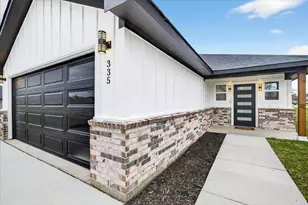 335 Flying Bridge, Gun Barrel City, TX 75156 - Photo 1