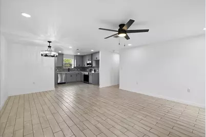 335 Flying Bridge, Gun Barrel City, TX 75156 - Photo 6