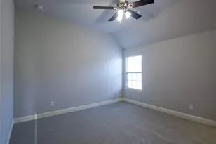 217 Warwick Blvd, Lewisville, TX 75056 - Photo 32