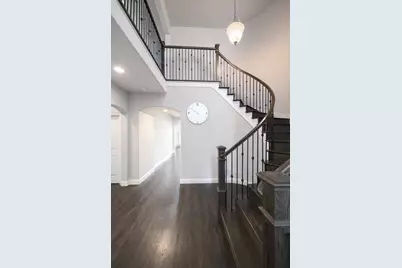 217 Warwick Boulevard, Lewisville, TX 75056 - Photo 18