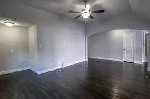 217 Warwick Blvd, Lewisville, TX 75056 - Photo 22