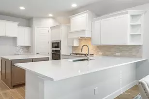 10437 Terrapin Rd, Fort Worth, TX 76126 - Photo 6