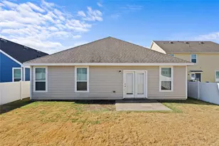 9021 Benevolent Ct, Providence Village, TX 76227 - Photo 8