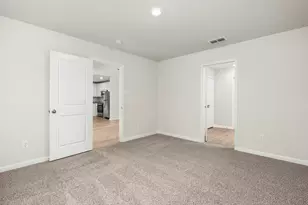 4708 Fillmore Dr, Greenville, TX 75401 - Photo 4