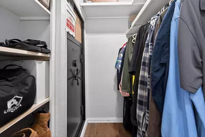 212 Edgewood Drive, Highland Village, TX 75077 - Photo 18