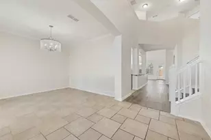 5702 Streamside Dr, Arlington, TX 76018 - Photo 6