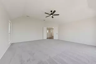 5702 Streamside Dr, Arlington, TX 76018 - Photo 26