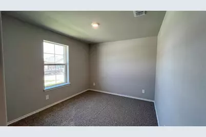 8409 Hollymead Lane, Fort Worth, TX 76131 - Photo 12