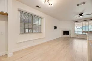 5525 Buckskin Dr, The Colony, TX 75056 - Photo 14