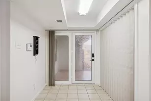 930 Shady Creek Ln, Bedford, TX 76021 - Photo 6