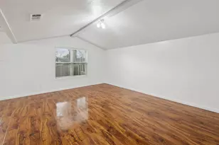 930 Shady Creek Ln, Bedford, TX 76021 - Photo 12