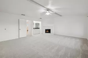 930 Shady Creek Ln, Bedford, TX 76021 - Photo 26