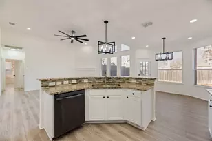 5828 Pine Ridge Blvd, McKinney, TX 75070 - Photo 4