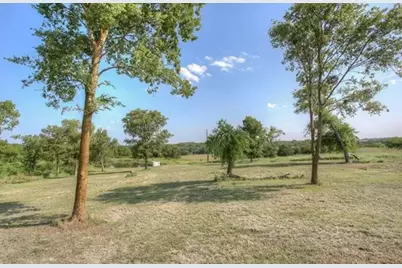 764 Hcr 3422 County Road 3422, Bynum, TX 76631 - Photo 8