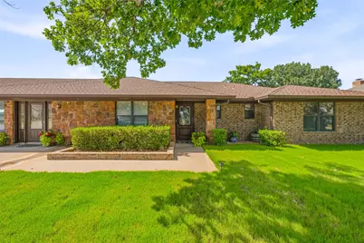 111 Mustang, Graham, TX 76450 - Photo 6