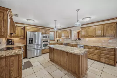 111 Mustang, Graham, TX 76450 - Photo 14