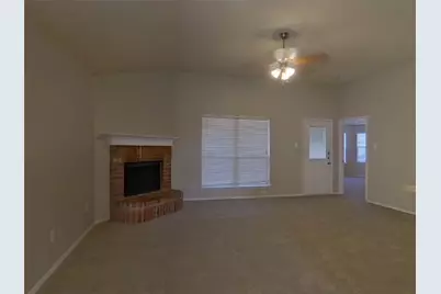 10712 Braemoor Drive, Fort Worth, TX 76052 - Photo 2