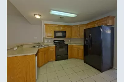 10712 Braemoor Drive, Fort Worth, TX 76052 - Photo 6