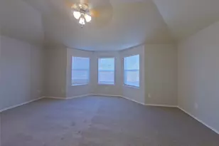 10712 Braemoor Dr, Fort Worth, TX 76052 - Photo 8