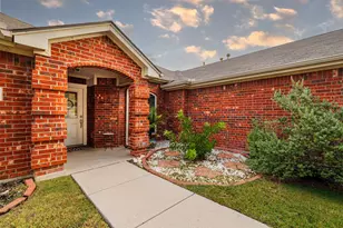 8908 Jill St, White Settlement, TX 76108 - Photo 18