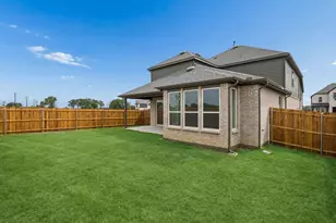 1036 Clayton St, Aubrey, TX 76227 - Photo 24
