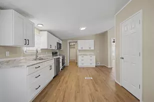 404 Kaci Jo Dr, Mabank, TX 75147 - Photo 8