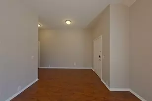 541 Kerry St, Crowley, TX 76036 - Photo 4