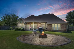 5613 Landsdown Dr, Waco, TX 76708 - Photo 2