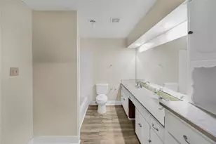 2185 Jana Ln, Burleson, TX 76028 - Photo 20