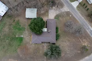 2185 Jana Ln, Burleson, TX 76028 - Photo 6