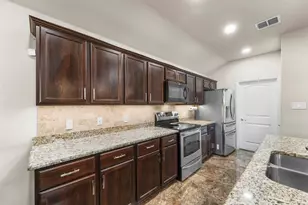 14235 Greenhaw Ln, Dallas, TX 75253 - Photo 18