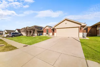 14235 Greenhaw Lane, Dallas, TX 75253 - Photo 4