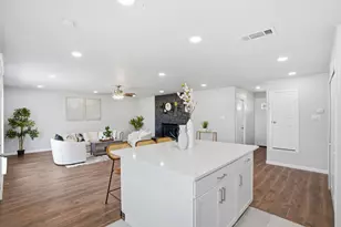 4804 Green Hollow Dr, Arlington, TX 76017 - Photo 10