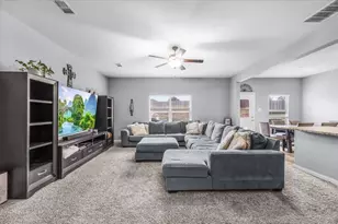 112 Yearling Ct, Newark, TX 76071 - Photo 2