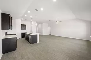 1908 Seminole Dr, Cleburne, TX 76033 - Photo 14