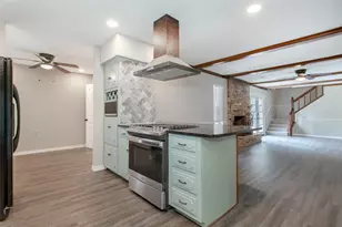 9922 Fieldcrest Dr, Dallas, TX 75238 - Photo 10