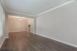 9922 Fieldcrest Dr, Dallas, TX 75238 - Photo 4