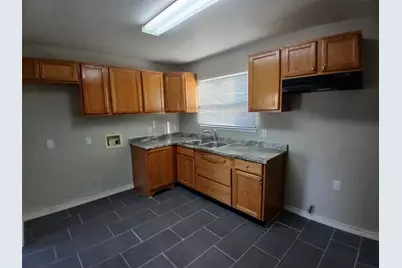 3724 Moonstone Drive, Dallas, TX 75241 - Photo 8