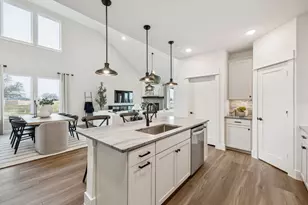 1029 Clayton St, Aubrey, TX 76227 - Photo 4