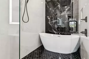 1874 Beaumont St, Dallas, TX 75215 - Photo 24