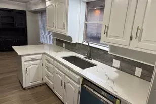 4713 Foxfire Way, Fort Worth, TX 76133 - Photo 2