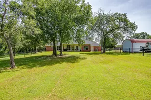 144 Howard Newby Ln, Springtown, TX 76082 - Photo 30