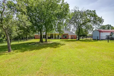 144 Howard Newby Lane, Springtown, TX 76082 - Photo 32
