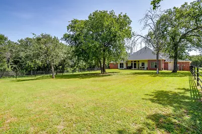 144 Howard Newby Lane, Springtown, TX 76082 - Photo 32