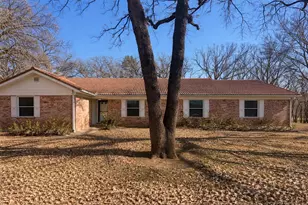 4217 W Pleasant Forest St, Arlington, TX 76015 - Photo 1